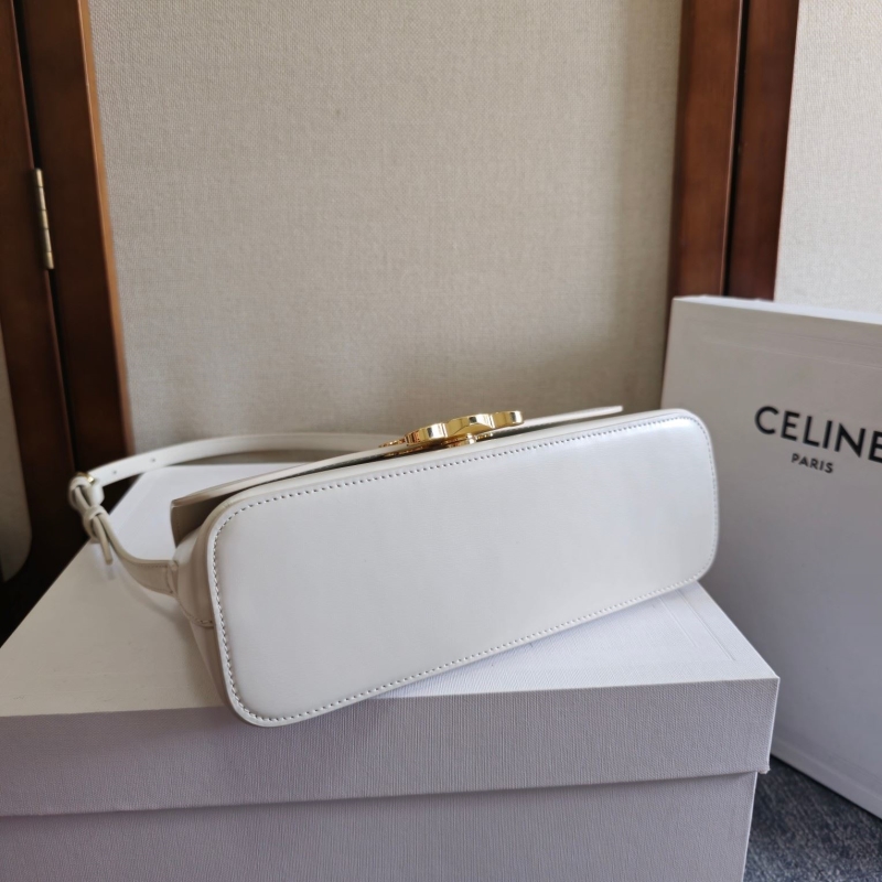 Ce1i*e triomphe bags